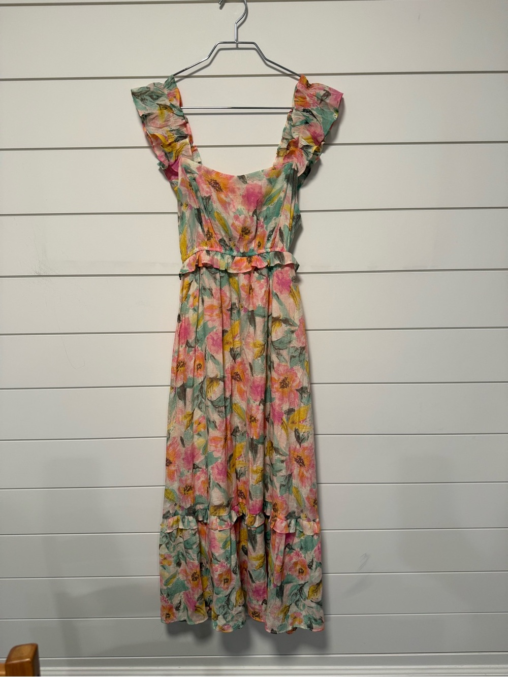 By the River Floral Ruffle-Sleeve Maxi Dress in Pink & Green Size S Smocked Back
